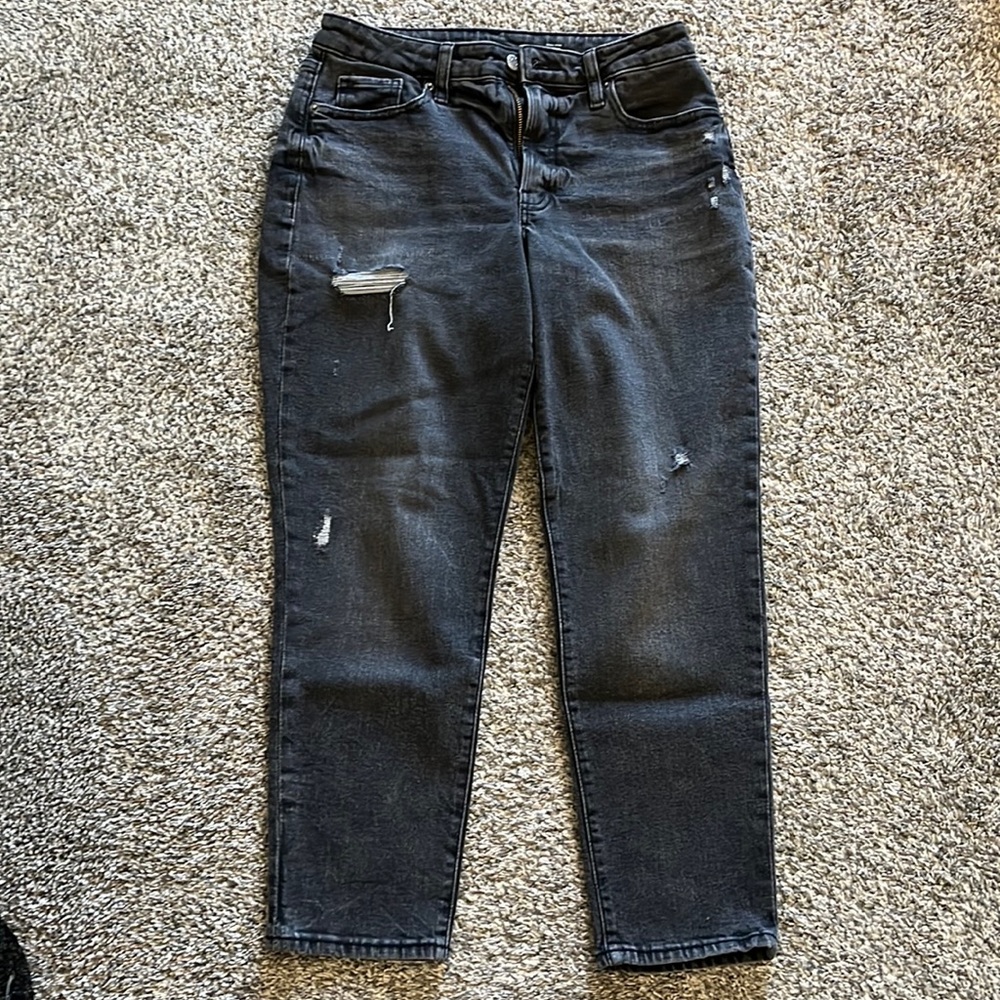 Curvy high-wasted ripped gray ankle jeans from Old Navy